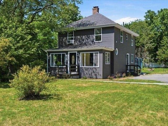 House for sale in Manomet, Massachusetts