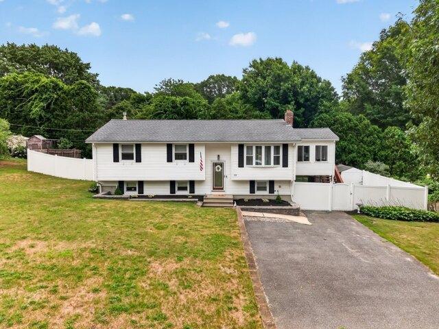 House for sale in Manomet, Plymouth