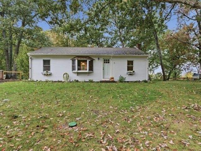 House for sale in Manomet, Plymouth