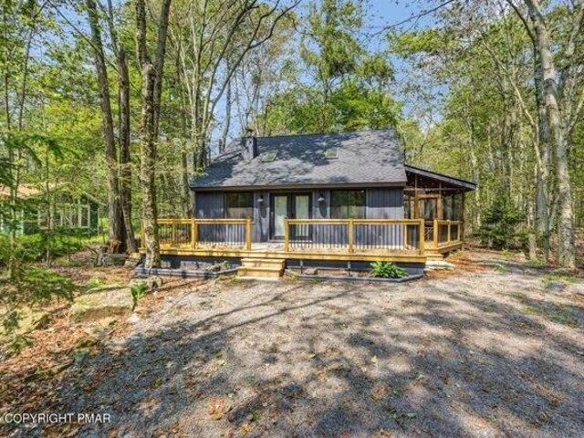 House for sale in Blakeslee, Pennsylvania