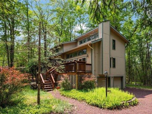 House for sale in Blakeslee, Pennsylvania
