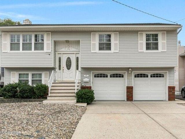 House for sale in Point Pleasant Beach, New Jersey