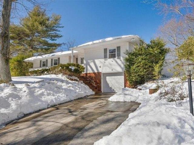 House for sale in Centereach, New York
