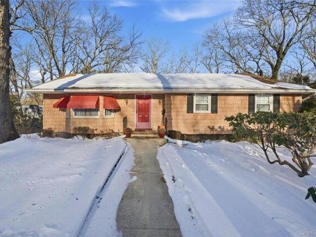 House for sale in Centereach, New York