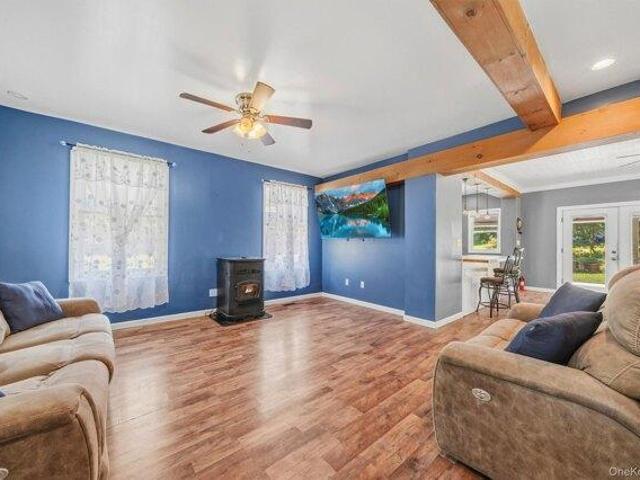 House for sale in Cuddebackville, New York