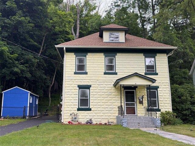 House for sale in Cuddebackville, New York