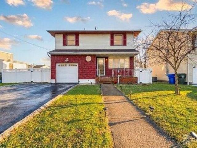 House for sale in Avenel, New Jersey