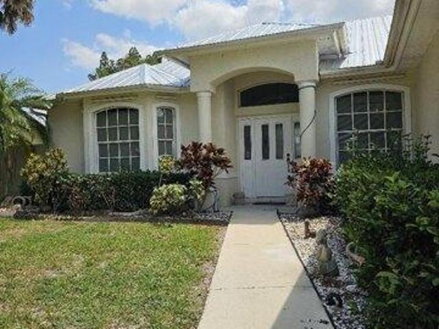 House for sale in Port Saint Lucie
