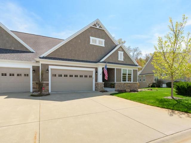 Condo for sale in Portage