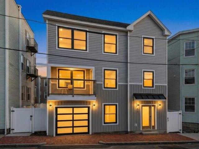 House for sale in Peaks Island, Maine