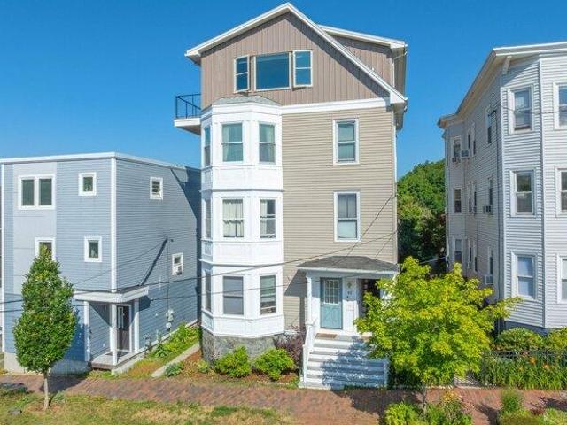 Condo for sale in East End, Portland