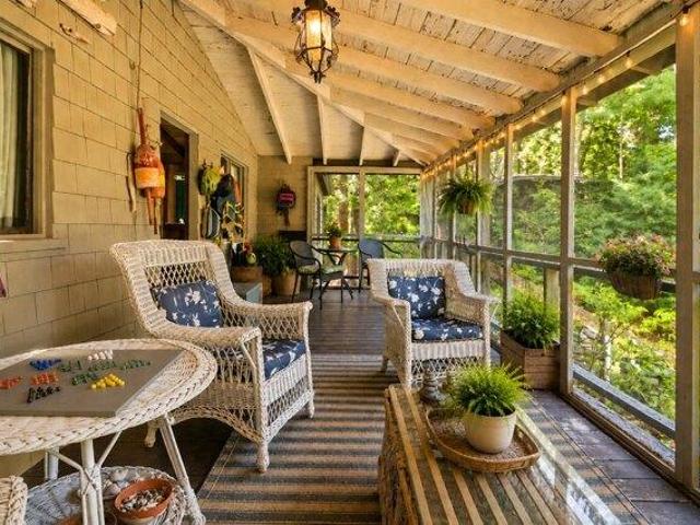 House for sale in Peaks Island, Maine