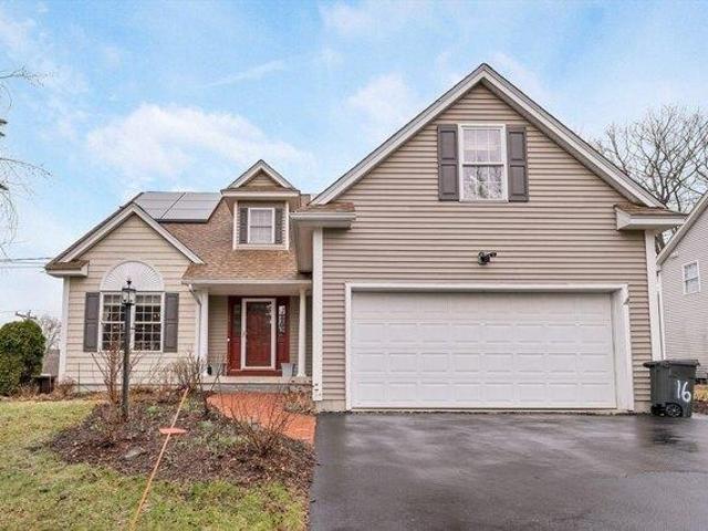 House for sale in New Hampshire