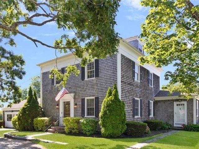 House for sale in Portsmouth, Rhode Island