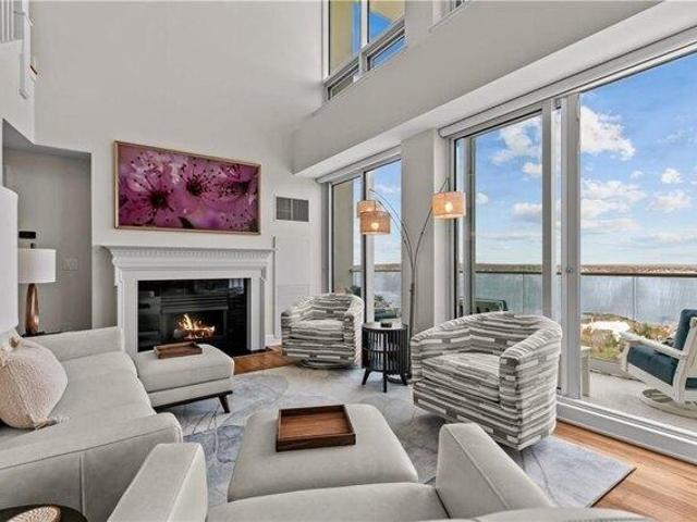 Condo for sale in Portsmouth, Rhode Island
