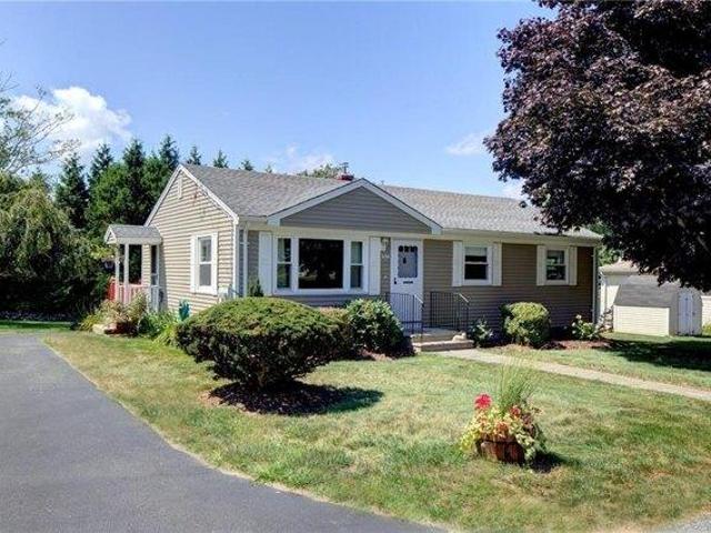 House for sale in Portsmouth, Newport County