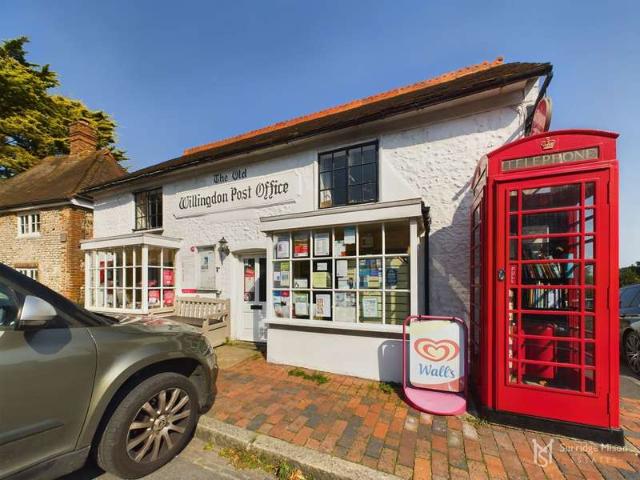 Property for sale in Ratton Village, Eastbourne