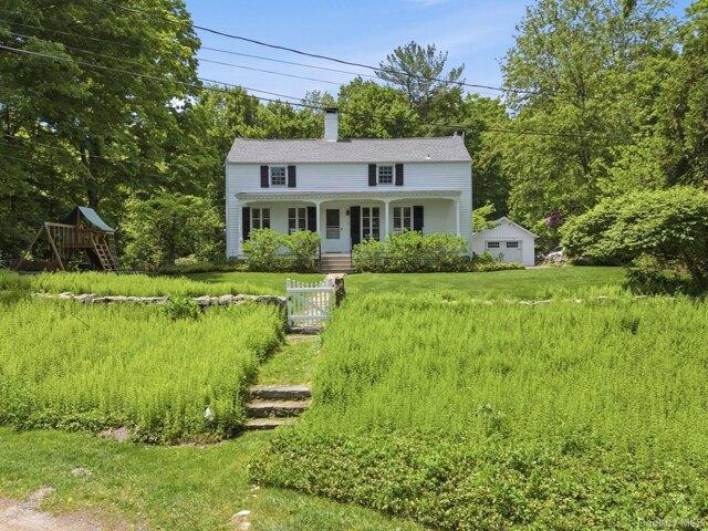 House for sale in Pound Ridge, New York