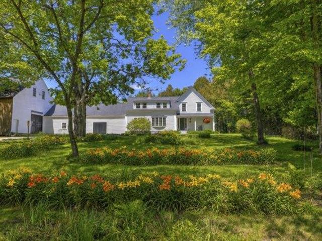 House for sale in Pownal, Maine