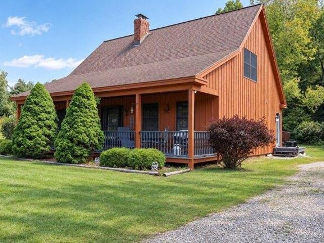 House for sale in Pownal