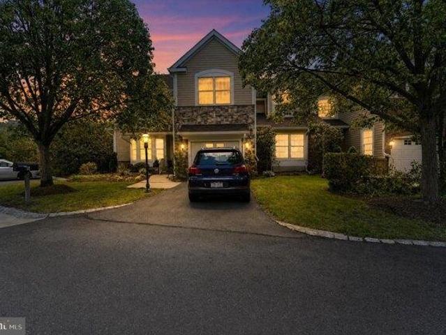 Condo for sale in Plainsboro, New Jersey