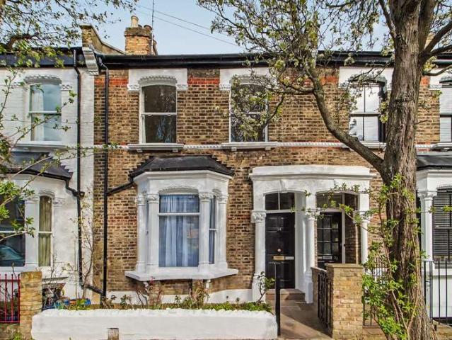 Property for sale in Finsbury Park, Greater London