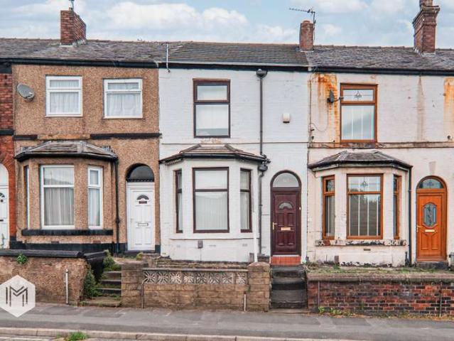 Property for sale in Fairfield, Bury