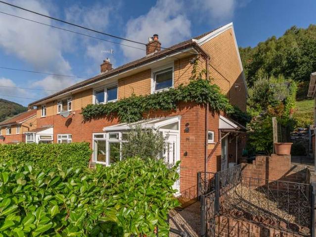 Property for sale in Pont-y-waun, Cwmcarn