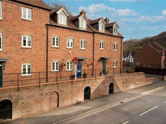 Property for sale in Telford