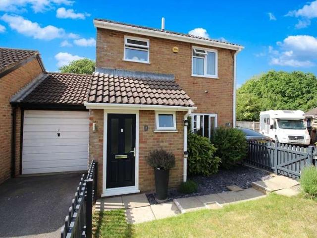 Property for sale in Bridgefield, Kent