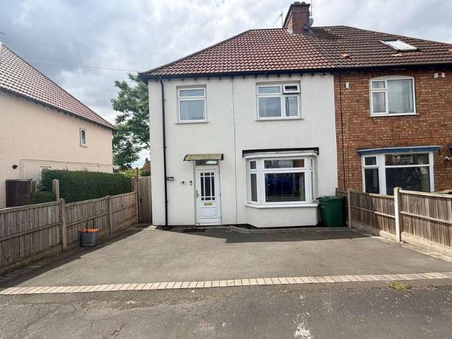 Property for sale in Oadby, Leicestershire