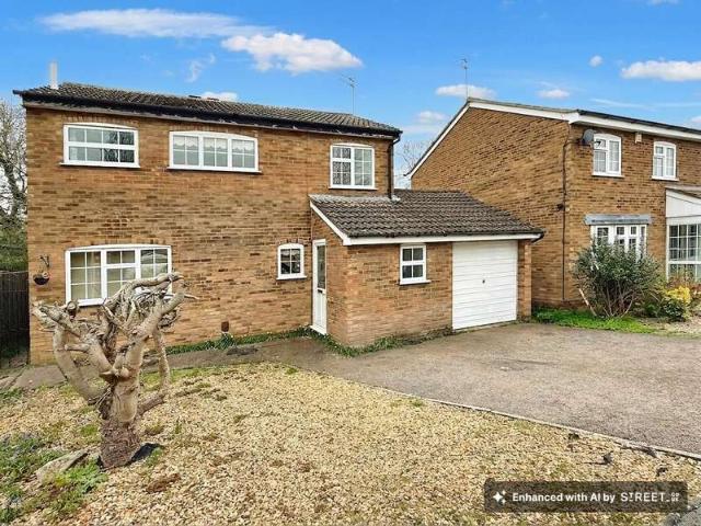 Property for sale in Oadby, Leicestershire
