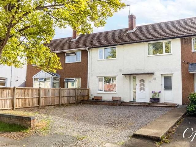 Property for sale in Kingsditch, Cheltenham