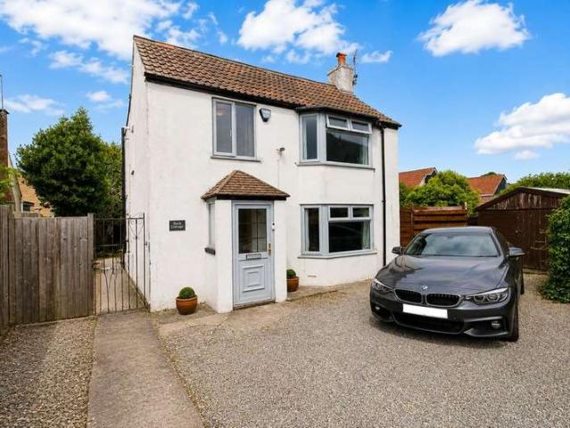 Property for sale in Alveston