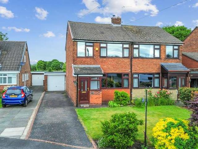 Property for sale in Gillar's Green, Eccleston