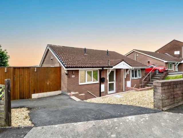 Property for sale in Mynyddbach, Nangreaves