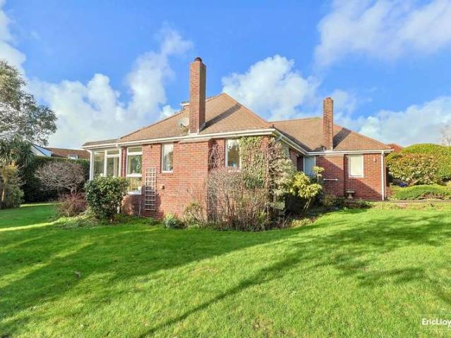 Property for sale in Broadsands, Galmpton