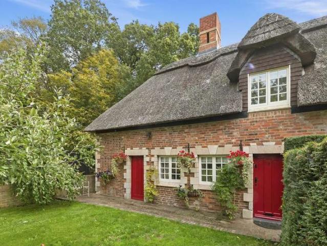 Property for sale in Saxby, Brentingby