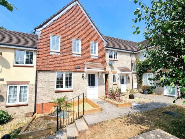 Property for sale in Broadlands, Wales