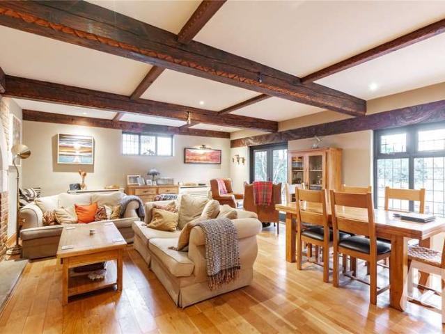 Property for sale in Coalhill, Chelmsford