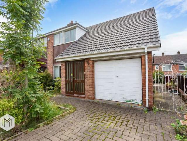 Property for sale in Dunscar, Bolton