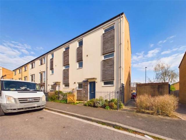 Property for sale in Patchway, South Gloucestershire