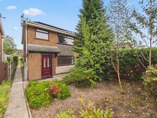 Property for sale in Combs, Charlesworth