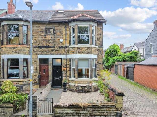 Property for sale in Ashton-in-Makerfield, Wigan