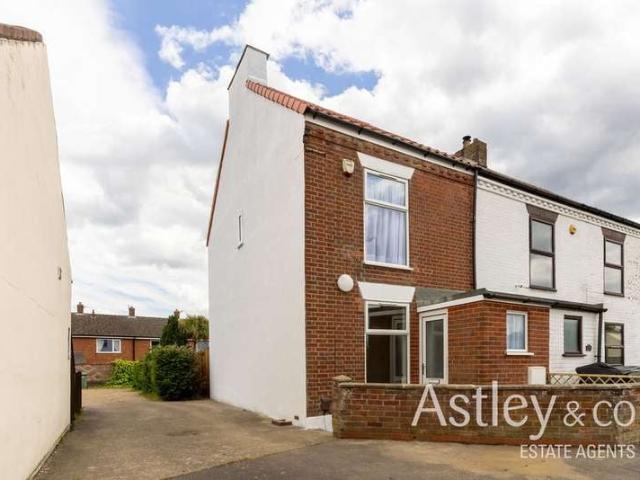 Property for sale in Crostwick, Norfolk