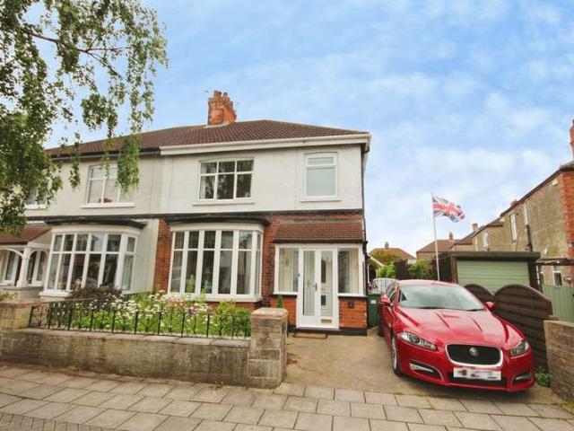 Property for sale in Littlefield, Grimsby