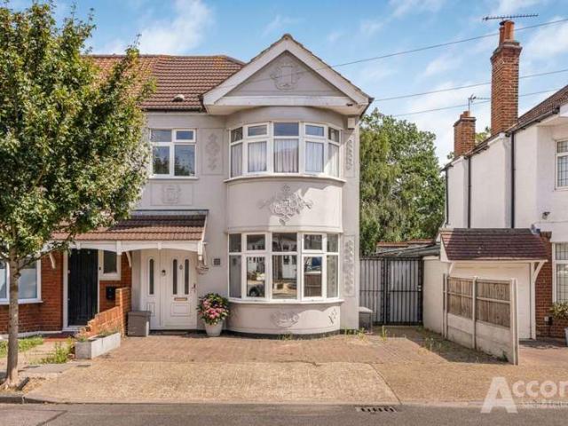 Property for sale in Collier Row, Greater London