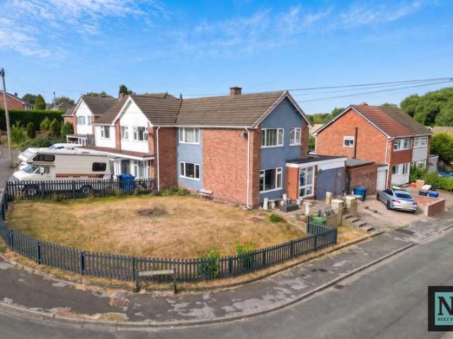Property for sale in Kettlebrook, Staffordshire