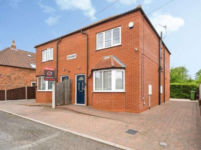 Property for sale in Goxhill, North Lincolnshire