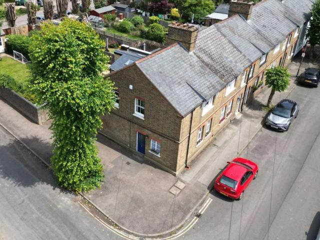 Property for sale in Batchworth, Hertfordshire